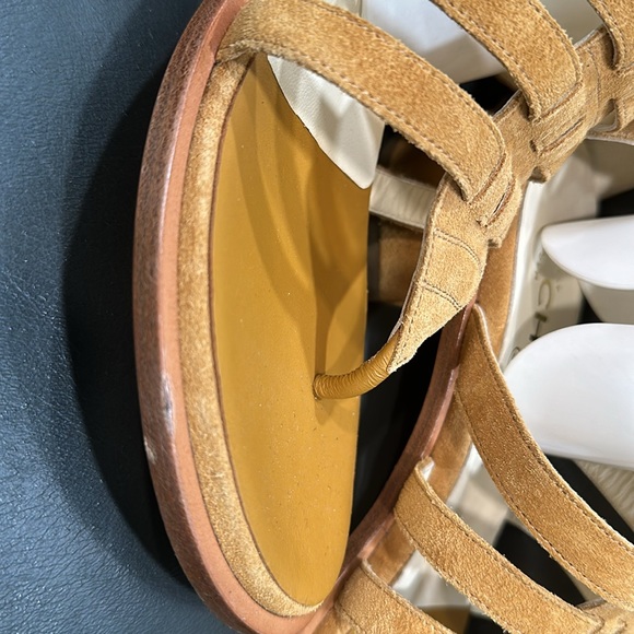 Chanel Gladiator Summer Strap Flat color Beige-Helens Chanel size 8D-38 - Picture 6 of 10